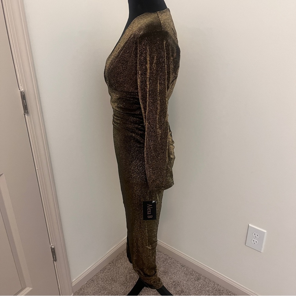 NWT Alexa B formal maxi dress V Neck Gold Shimmer Sz 6 Fitted‎ Formal - Picture 5 of 11